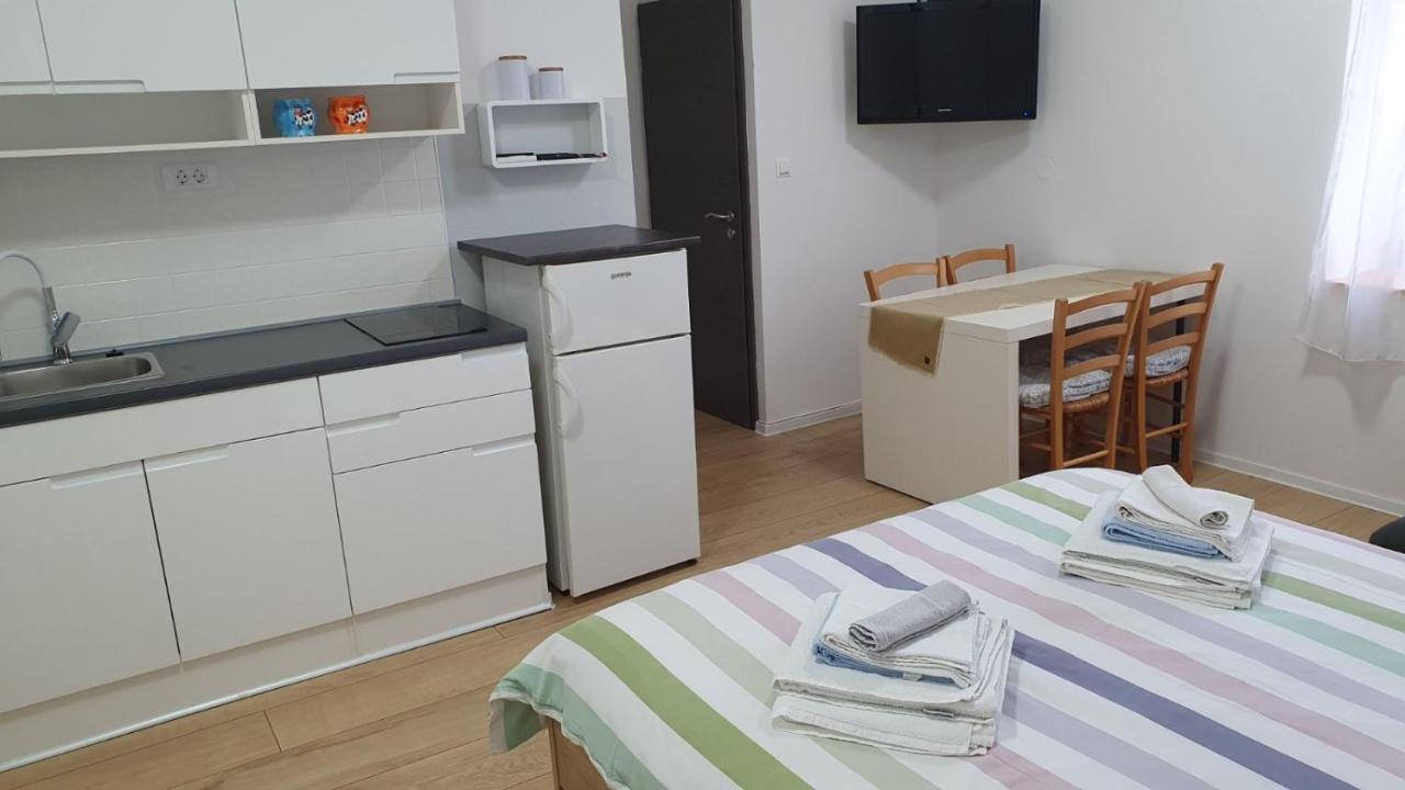 Apartments Vera Barbariga Ngoại thất bức ảnh